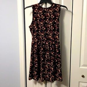 Juniors floral dress